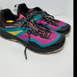 Merrell Women's MQM 3 Fuchsia/Burgundy Trail Shoes Size 9